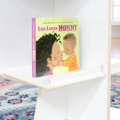 Vista 4 de Guidecraft EdQ - Árbol de lectura blanco - Estantería de pie de madera para habitación de niños, aula y sala