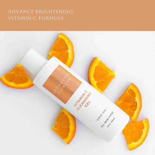 Vista 2 de Georgette Klinger Gel limpiador de vitamina C – El lavado facial antioxidante diario ilumina y mejora la textura para una piel más clara y suave.