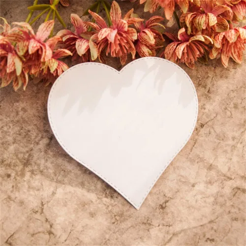 Vista 7 de 10 troqueles de corte de corazón de amor, corazones de amor para el día de San Valentín, plantillas de metal en relieve, molde de plantilla