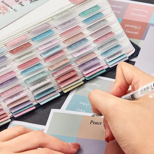Vista 8 de Pestañas de la Biblia en colores pastel crema, pestañas laminadas de la Biblia para mujeres y niñas, 90 pestañas de la Biblia del Antiguo y Nuevo