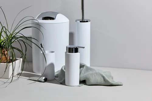 Vista 8 de WENKO Accesorios de baño blancos, juego de 4 piezas, vaso de cepillo de dientes, basura, dispensador de jabón, soporte para cepillo de inodoro