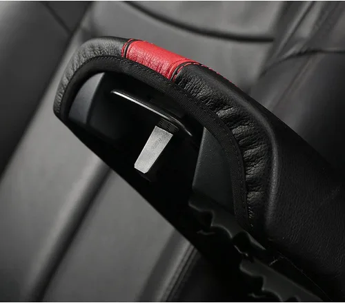 Vista 5 de XITER Protector de funda para reposabrazos de automóvil, 1 almohadilla de cuero para consola central para Nissan Rogue 2014-2020, 2017-2022 Rogue