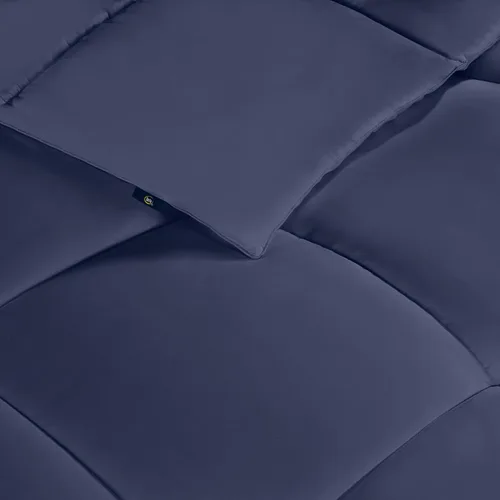 Vista 3 de Serta Memory Flex - Edredón de tamaño matrimonial/queen, relleno de edredón para todas las estaciones, transpirable y resistente a las manchas, Azul
