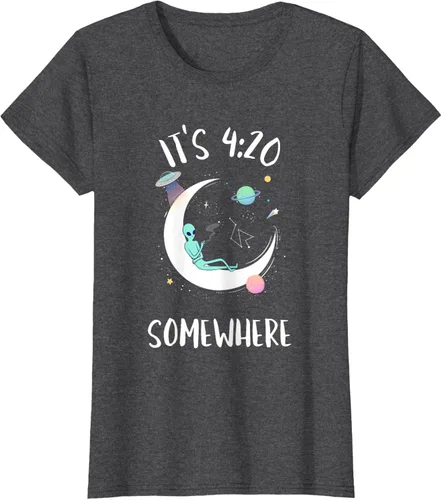 Vista 4 de Funny Weed Joint Smoking Moon Alien It's 4:20 Somewhere Camiseta, Negro, S