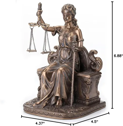 Vista 8 de Señora Justicia sentada con escamas y espada estatua Le Justica