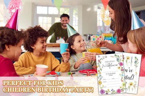 Vista 4 de Invitaciones de primer cumpleaños de flores silvestres con sobres, 20 unidades, Our Little Wildflower Is Turning One Birthday Party Invitations for