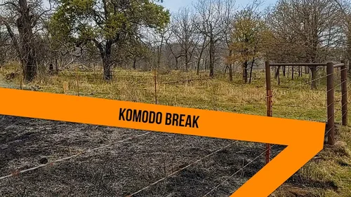 Vista 3 de Komodo K-101 Advanced Fire Protection – Home Perimeter Shield – Next Generation All Season Retardant – 10 libras (2 bolsas, 5 libras cada una)