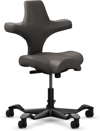 Vista 21 de HAG Capisco Silla de escritorio estándar ajustable, marco negro, asiento negro de vinilo ónix