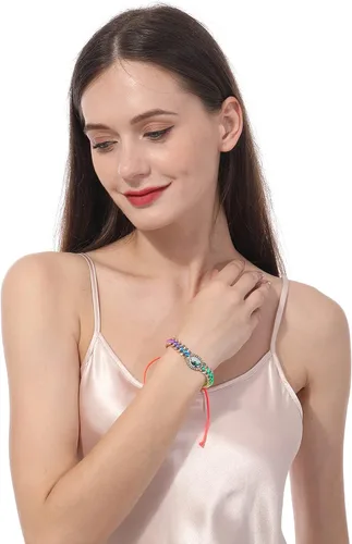 Vista 4 de 612 pulseras de la Virgen María San Benito San Juda rosario hechas a mano nudo rojo pulsera de la suerte para hombres o mujeres como regalo y se