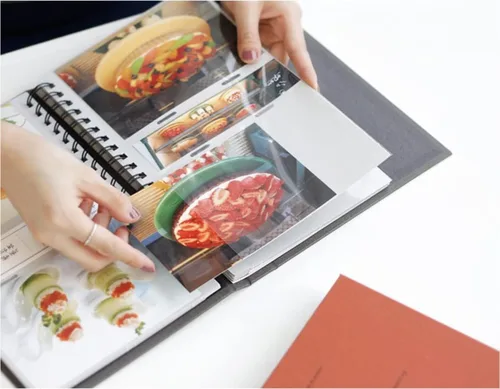 Vista 3 de Álbum de fotos con tapa dura coreana simple y estética, de 4 x 6 pulgadas, para parejas, familia, bebés, bodas. Tiene capacidad para 100 fotos