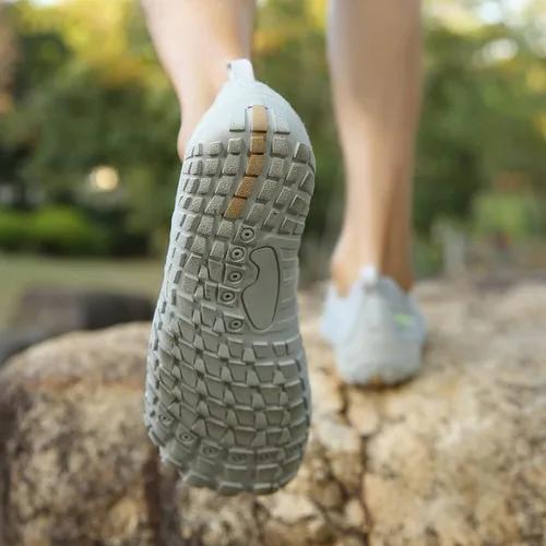 Vista 6 de BFEN - Zapatos acuáticos para natación para hombre y mujer, deportivos para playa, secado rápido, estilo descalzo, ideales para navegación, pesca