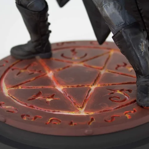 Vista 7 de San Diego Comic-Con 2019 DC Heroes Batman Damned: Batman Statue
