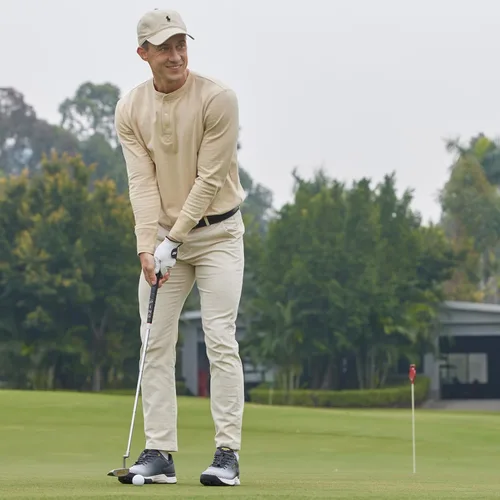 Vista 7 de FitVille Zapatos de golf anchos y extra anchos para hombre, zapatos de golf profesionales impermeables para exteriores para hombres