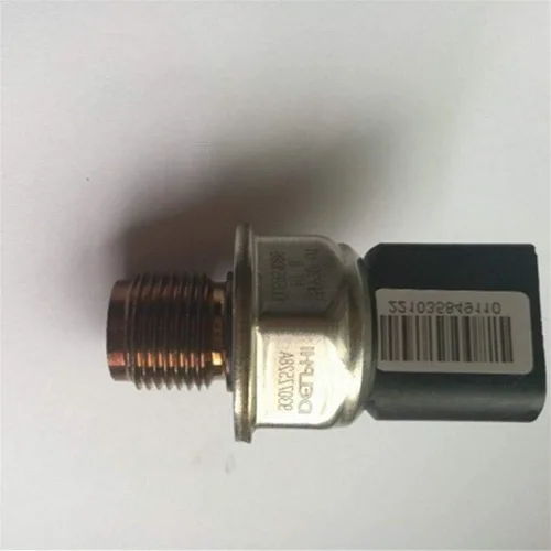 Vista 4 de LOGEA Interruptor de sensor de presión Sensor de presión de riel de combustible diésel CZUJNIK 55PP3001 9307Z528A 55PP30-01 Compatible con Hyundai