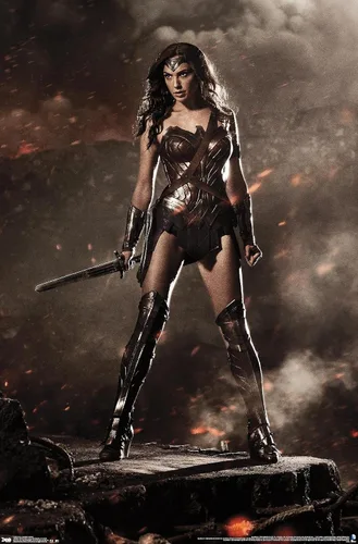 Vista 11 de Trends International DC Comics Movie Batman v Superman - Wonder Woman Wall Poster, 22.4L x 14.7W, Barnwood Framed Version Versión enmarcada Barnwood
