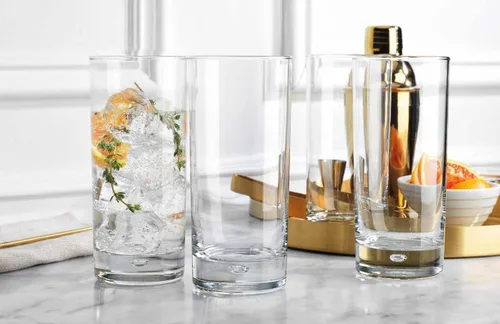 Vista 5 de Home Essentials & Beyond Juego de 4 vasos Highball, vasos para beber de 17 oz, Serie Roja con base de burbujas pesada