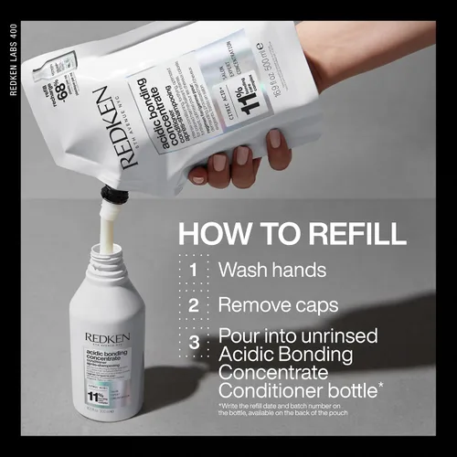 Vista 6 de Redken Acidic Bonding Concentrate Conditioner – For Damaged Hair