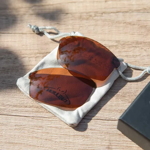 Vista 4 de Walleva Lentes de repuesto para lentes de sol Ray-Ban RB4173 de 2.441in, múltiples opciones disponibles
