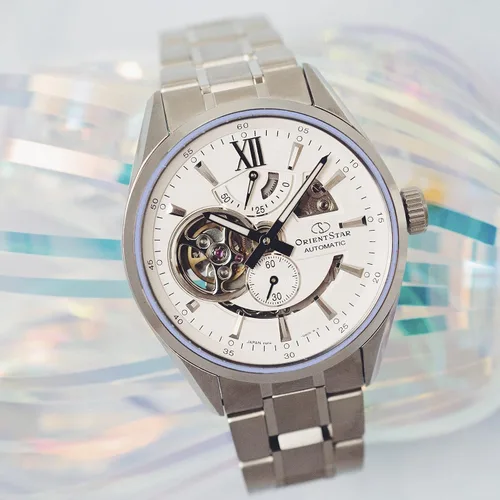 Vista 5 de Orient Star RK-AV0113S - Reloj de pulsera automático para hombre diseño de esqueleto color plateado