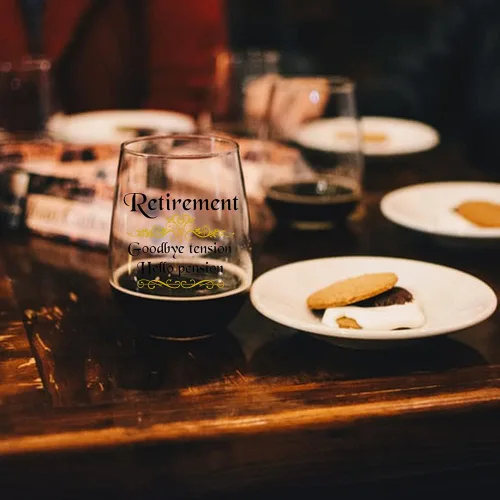 Vista 4 de Perfectinsoy Vaso de vino con caja de regalo, regalo de jubilación 2025 para mujeres, compañeras de trabajo, amigas, jefas, enfermeras, regalos