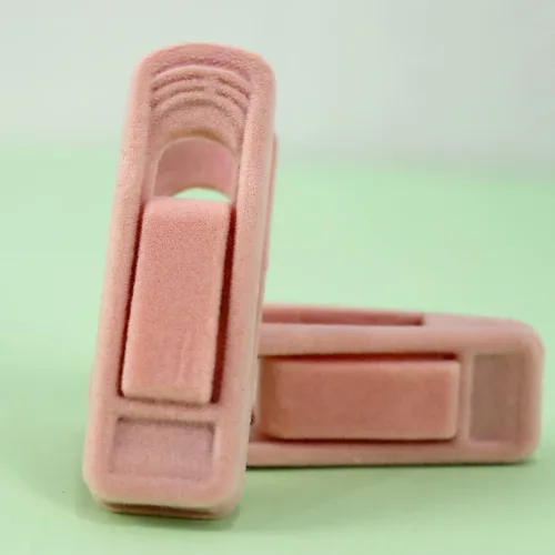 Vista 6 de Clips de terciopelo para perchas finas (20 unidades, rosa claro)
