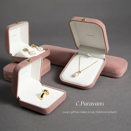 Vista 5 de C.Paravano Collares de perlas para mujer Gargantilla de perlas Collar de cadena chapada en oro de 18 quilates Collares de perlas Collar