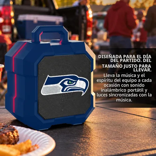 Vista 7 de SOAR NFL Shockbox - Altavoz Bluetooth inalámbrico LED, resistente al agua, IPX4, 5.0 Bluetooth con más de 5 horas de tiempo de reproducción, pequeño