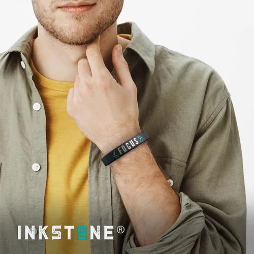 Vista 6 de Inkstone Motivational Silicone Wristband Success, Achieve, Focus