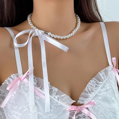 Vista 2 de Elegante gargantilla de perlas boho con detalle de lazo de cinta, un collar de cuentas de moda para mujeres y niñas