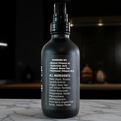 Vista 2 de BLACKSTEEL Suero facial antienvejecimiento para hombre con retinol y ácido hialurónico Solución diaria de un solo paso para arrugas, hidratación