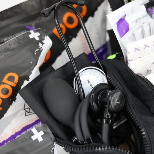 Vista 5 de Lightning X Value Compact Medic First Responder EMS/EMT - Bolsa de trauma con kit de llenado estándar B, color negro