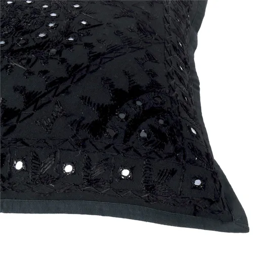 Vista 5 de Funda de cojín decorativa bohemia bordada con espejos, hecha a mano para sofá, dormitorio, sala de estar (negro, 16 x 16 pulgadas)