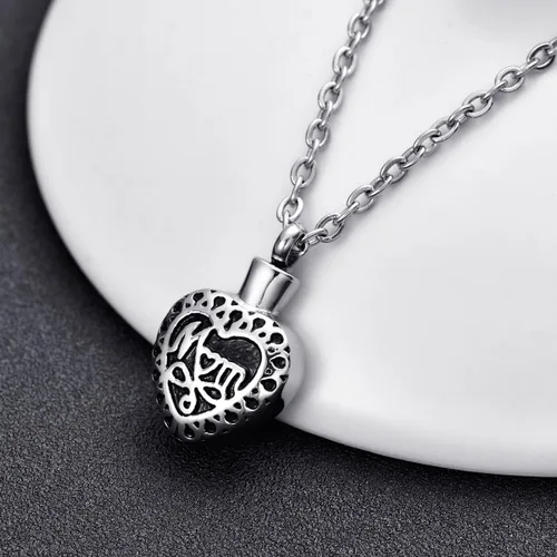 Vista 20 de Collar de urna conmemorativa de acero inoxidable para cenizas con texto en inglés "Dad in Heart", Acero inoxidable