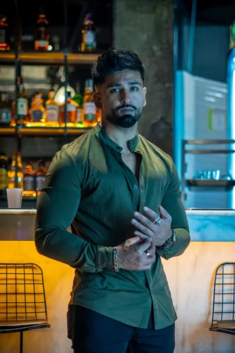 Vista 2 de COOFANDY Camisas de manga larga con botones para hombre, camisas de vestir ajustadas atléticas