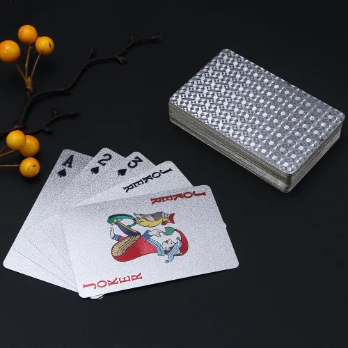 Vista 3 de EAY Cartas de póquer de lámina de diamante impermeables de lujo, cartas de plástico doradas con 1 oro y 1 plata