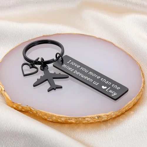 Vista 3 de Booornainde Llavero personalizado para parejas, regalo de relación de larga distancia, regalo para novio, novia, llavero perfecto para parejas