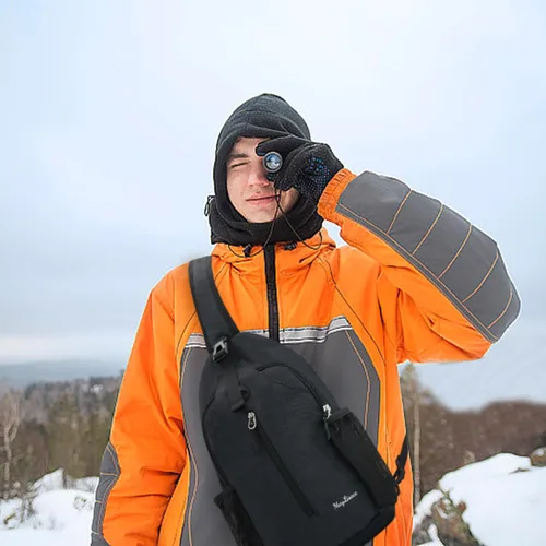 Vista 6 de MAYLISACC Bolso bandolera bandolera para hombres y mujeres, mochila con múltiples bolsillos para viajes, senderismo, mochila de pecho con llavero