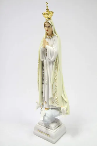 Vista 3 de Vittoria Collection Figura de escultura italiana de 11 1/2 pulgadas de alto de Nuestra Señora de Fátima con corona de metal, hecha en Italia