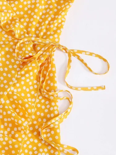 Vista 3 de Romwe Vestido de verano floral bohemio para mujer, con tirantes delgados, cuello en V, con volantes, nudo de lazo