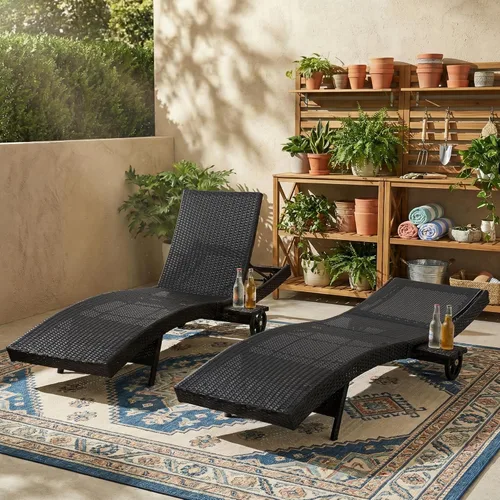 Vista 17 de Tumbona reclinable para patio al aire libre con respaldo ajustable de 5 posiciones y mesa auxiliar de madera, silla lounge para todo tipo de clima