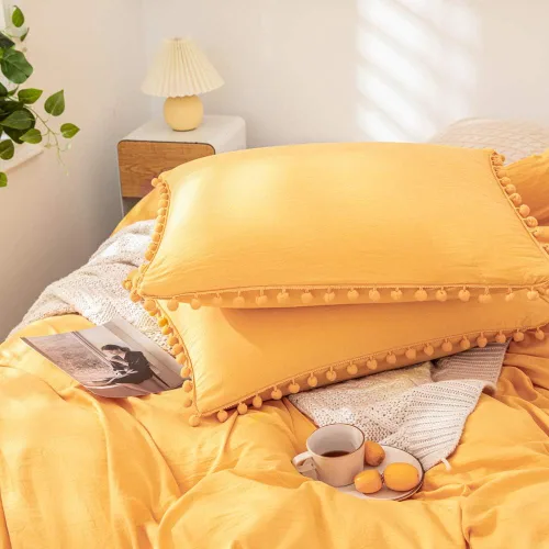 Vista 37 de Juego de 2 fundas de almohada con pompones color verde aguacate, tamaño Queen estándar, 100% microfibra lavada, funda de almohada con flecos de bola