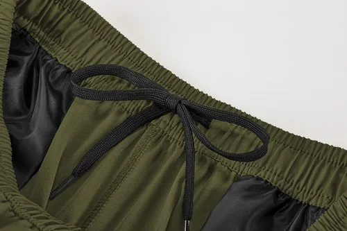 Vista 4 de TBMPOY Pantalones cortos de senderismo para hombre, 7 pulgadas, secado rápido, para gimnasio, deportes al aire libre, bolsillos cortos con cremallera