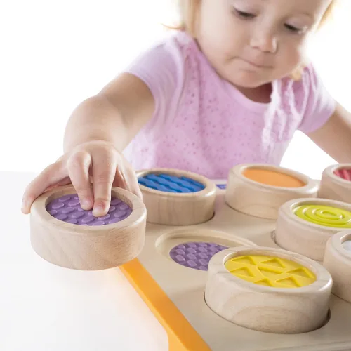 Vista 6 de Guidecraft Búsqueda táctil colorida y combinada: juego de memoria sensorial de texturas suaves para niños pequeños