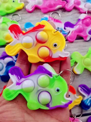 Vista 2 de 30 paquetes divertidos de regalo de verano únicos mini peces surtidos juguetes de burbujas para niños, niños, aula, estudiantes, regalos