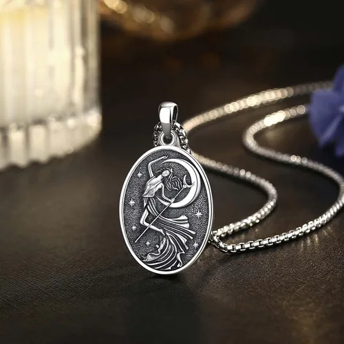 Vista 47 de EUDORA Collar de plata de ley 925 con moneda Hécate, Athena, Perséfono, Nyx, diosa de la luna triple, diosa celta, rueda de Hécate, llave, regalo