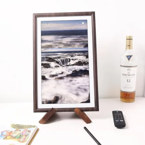 Vista 5 de Marco decorativo de grano de madera para Echo Show 21 (grano de madera oscura)