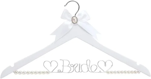Vista 2 de Colgador de vestido de novia de madera maciza blanca con letras de alambre para novia, regalo de fiesta de boda