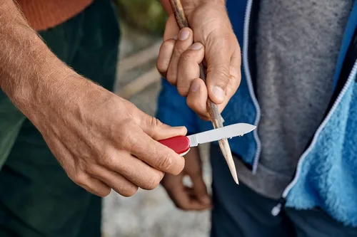 Vista 10 de Victorinox Swiss Army Huntsman – Navaja de bolsillo