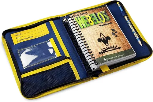 Vista 3 de Cub Scouts Handbook Cover
