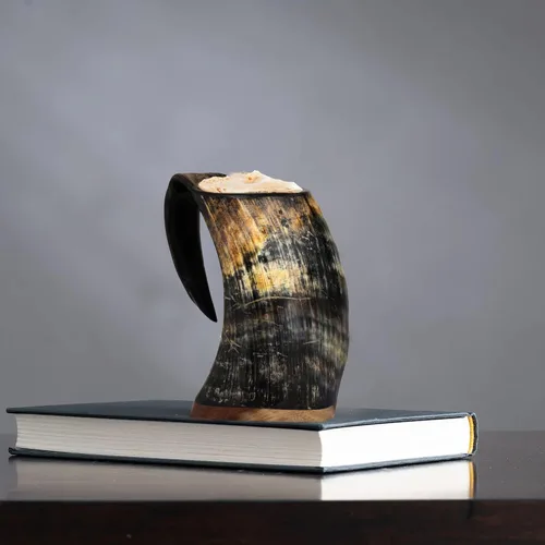 Vista 3 de Taza de cuerno vikingo de 16 onzas, juego de tronos, buey nórdico de grado alimenticio para bebidas frías calientes, regalo para hombres y mujeres